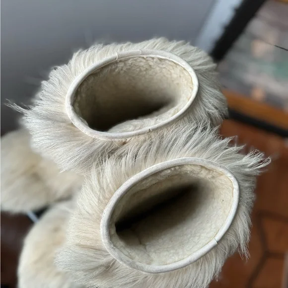 Vintage Modes Power 38 CREAM FUR BOOTS EUC - Picture 5 of 7